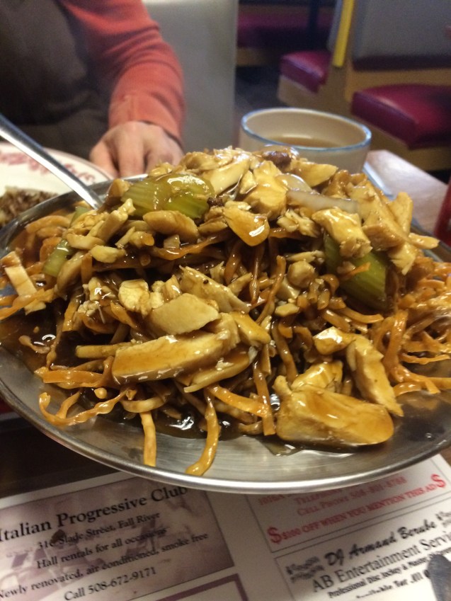 Fall River Style Chicken Chow Mein